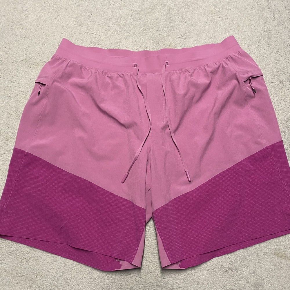 Lululemon‎ Train To Beach Shorts Mens XXL Purple Two Tone Liner Drawstring 8"